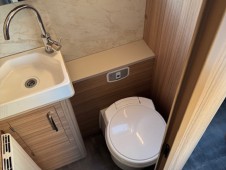 2022 Bailey Unicorn Cabrera