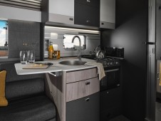 2026 Swift Trekker 594 Auto