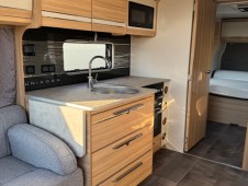 2022 Bailey Unicorn Cabrera