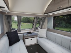 2026 Swift Challenger 390 (Compact)