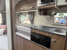 2021 Swift Vogue 590/6TD - 6 Berth