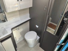 2025 Swift Voyager 505